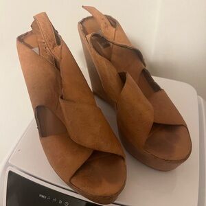 Vince camuto worn once asking $50 a piece